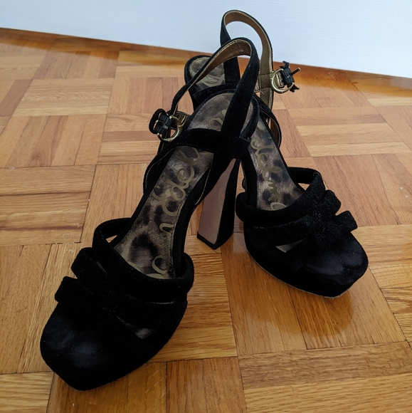 Sam Edelman's black Suede heels size 6.5 - Picture 1 of 2